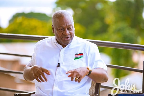Mahama Orders MMDCEs to Declare Assets by July 15
